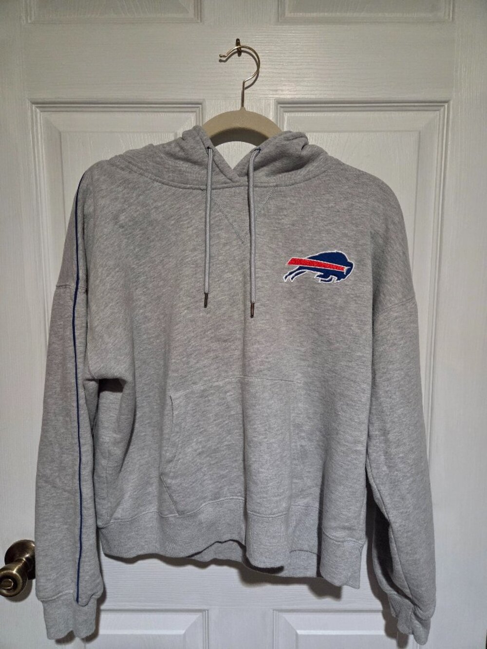 Gray NFL Team Apparel Buffalo Bills Pullover Hoodie